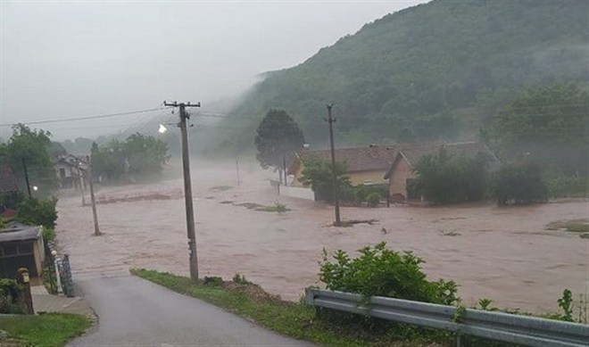 Nadležna opštinska komisija ne prestaje sa radom na terenu-Komisija popisuje štetu od poplava u opštini Despotovac !!!