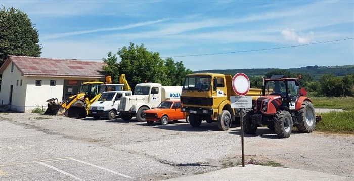 Komunalno preduzeće „Stan“ iz Despotovca repariralo stari vozni park i kupljene nove mašine posle dugog niza godina!!!