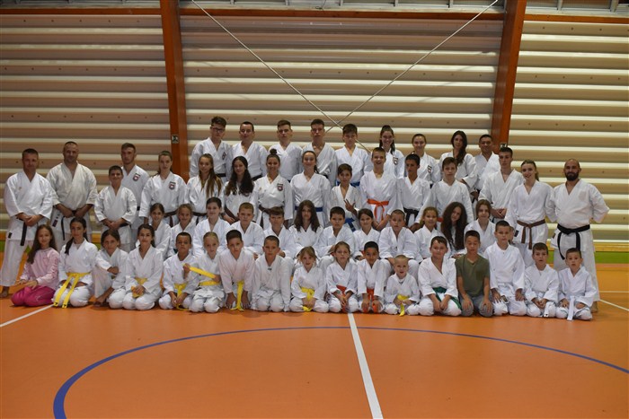 Karatisti karate kluba „Karate Centar DBA“ učestvovali na Karate kampu koji je održan na Rudniku !!!