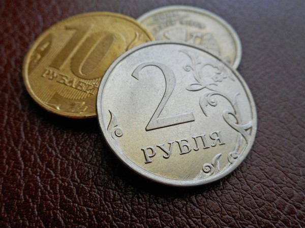 PUTINOVA ODLUKA O IZVOZU U RUBLJAMA-Šta ova odluka znači za dolar i evro?
