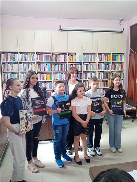 Dodeljene nagrade učenicima osnovnih škola iz Ćuprije čiji su radovi izabrani kao najlepši na literarnom konkursu na temu „Prljavo ili čisto – nije isto“