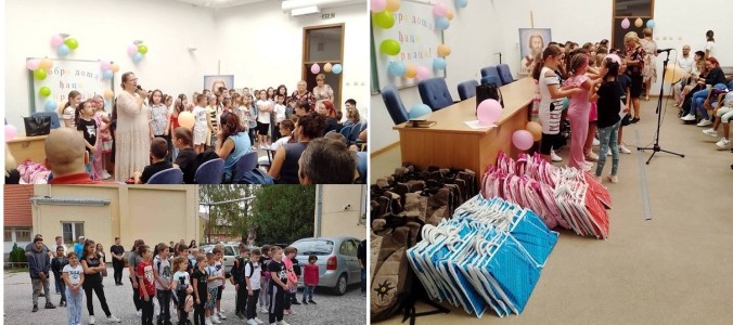 U svim školama na teritoriji opštine Despotovac, prvog septembra organizovan je prijem za djake prvake