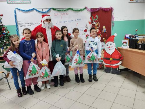 Paketići za đake u Lukovici kod Svilajnca